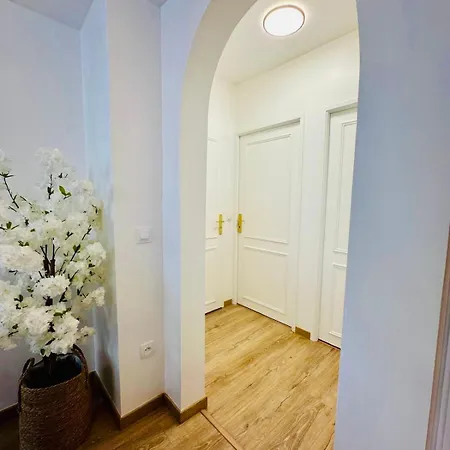 Апартаменты Serenity Place *